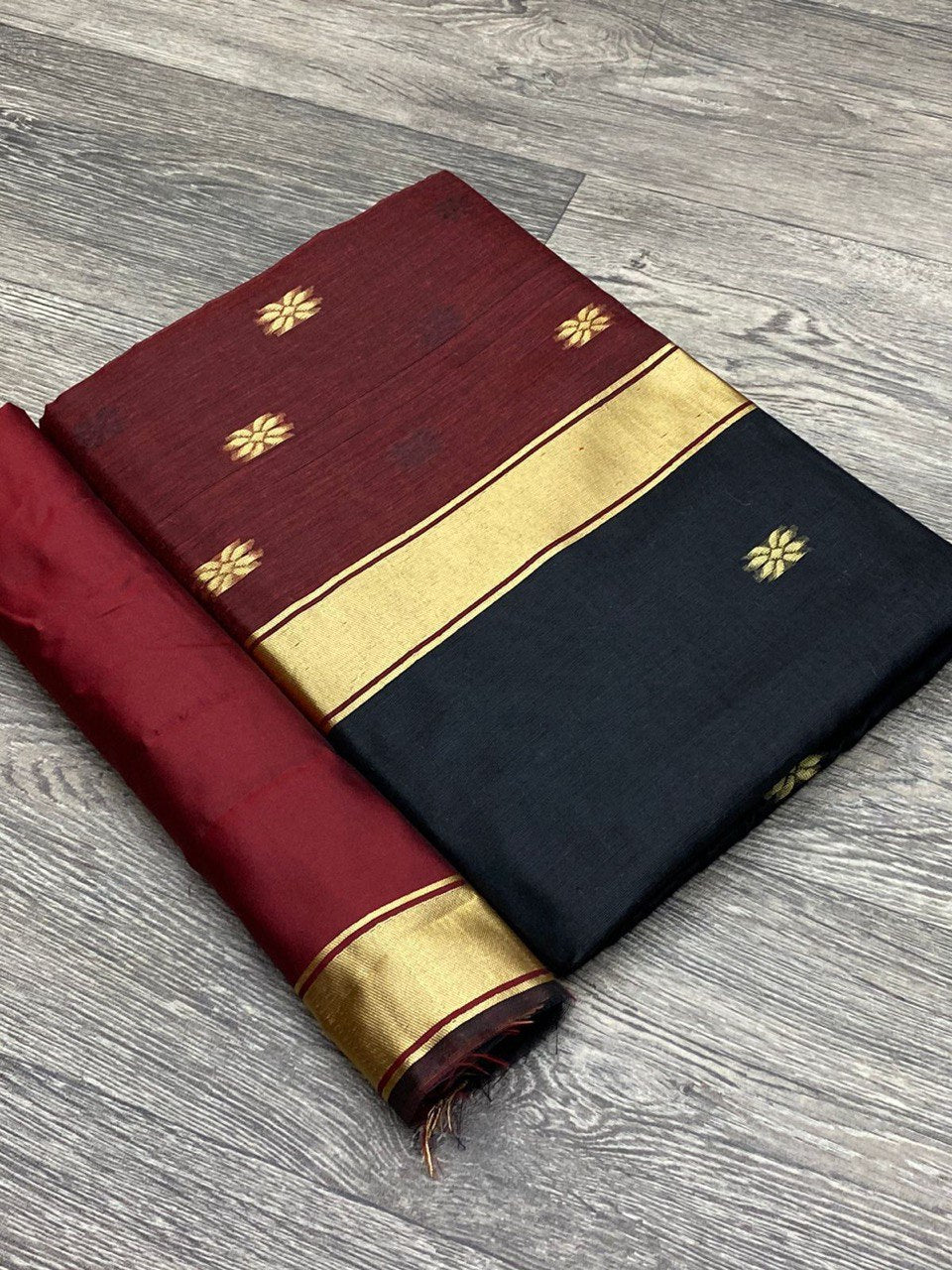 Presenting Special Lilan Soft Cotton Fabric Black Saree