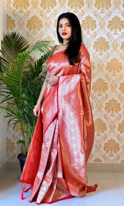 Banarasi Woven Saree Paithani