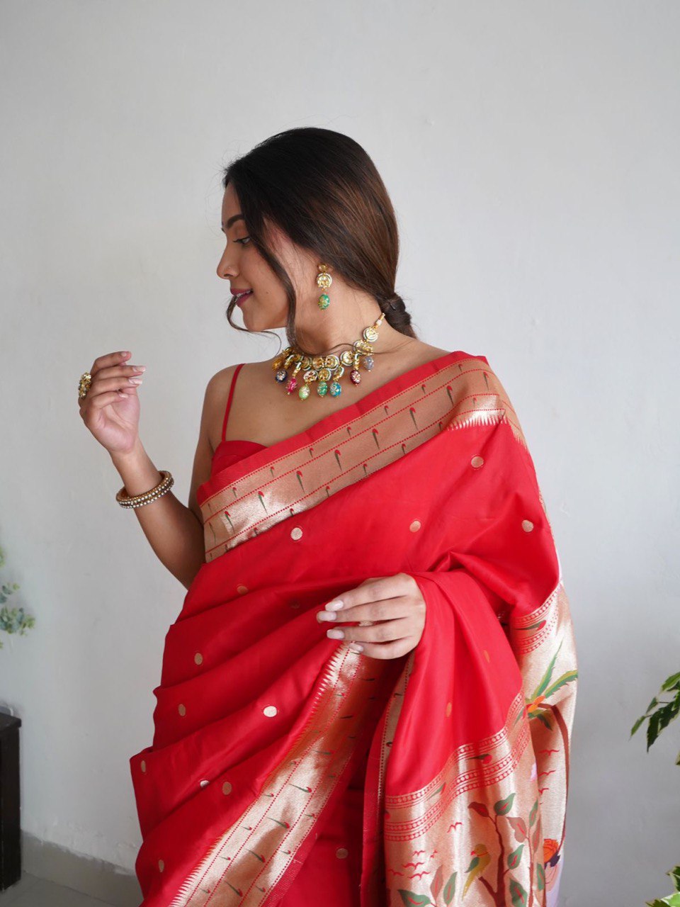 Dual Ton Banarasi Silk Saree In Red